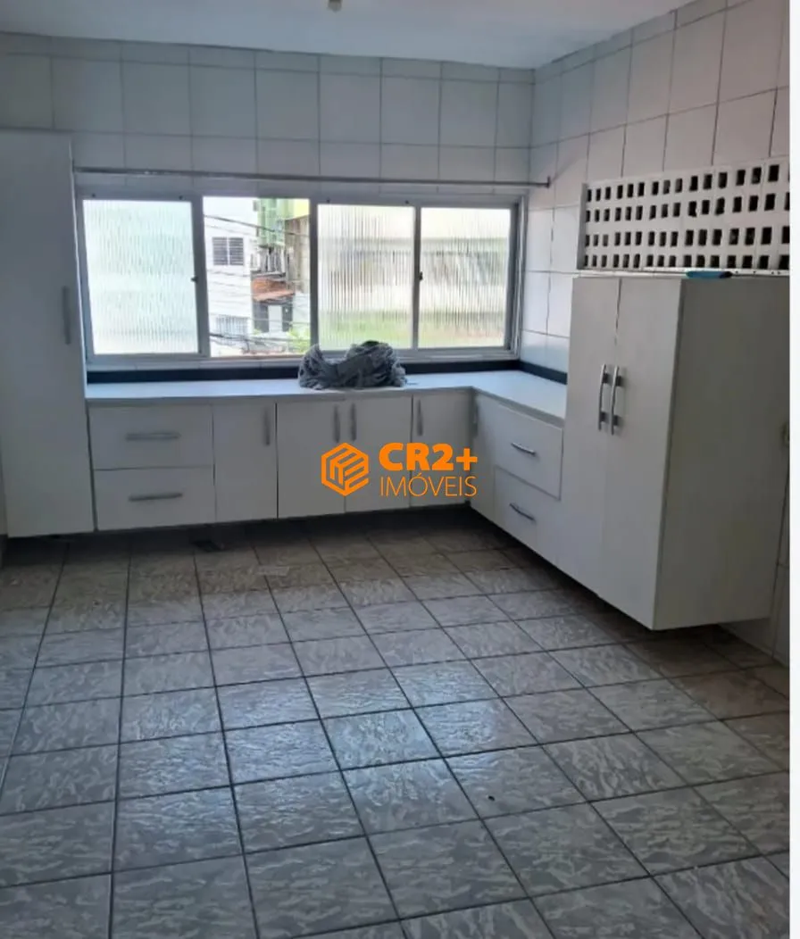 Imagem Vendo casa 05 quartos, 03 suites, 3 vagas de garagem, 490m2 em Candeias.