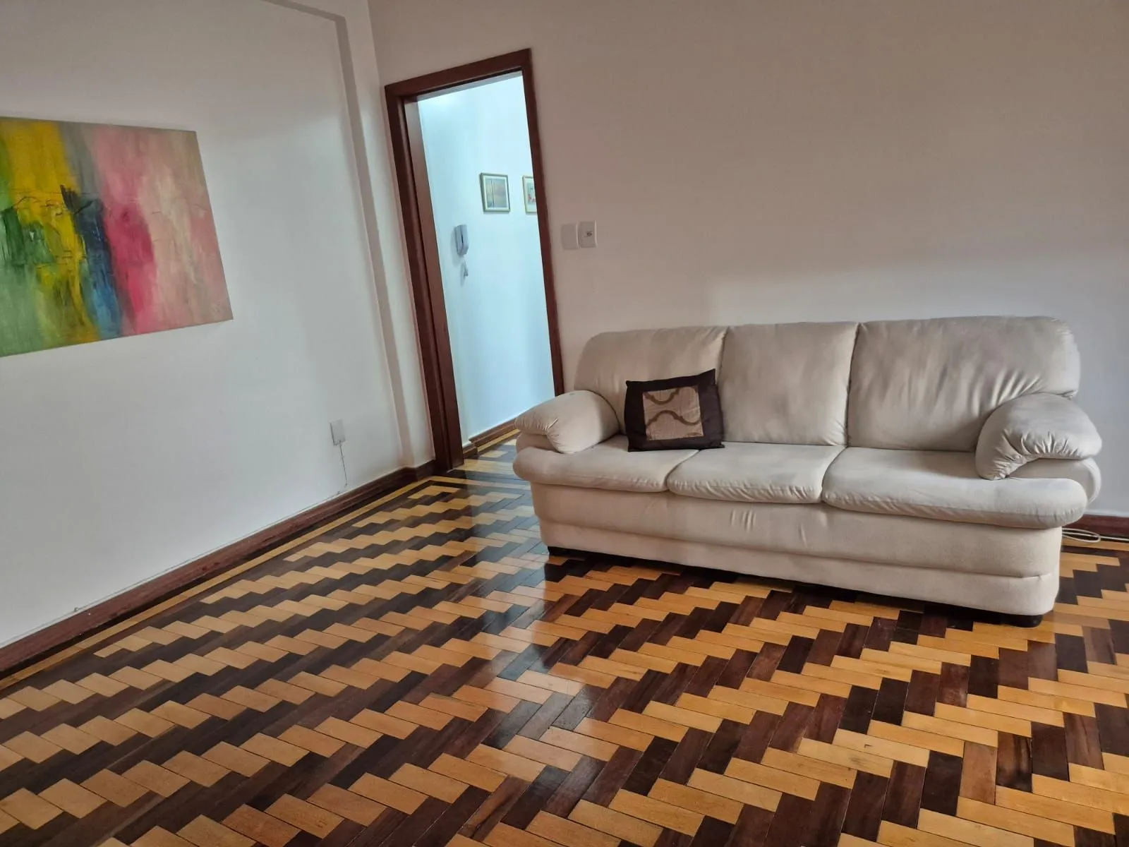 Imagem Três dormitórios no Centro Histórico