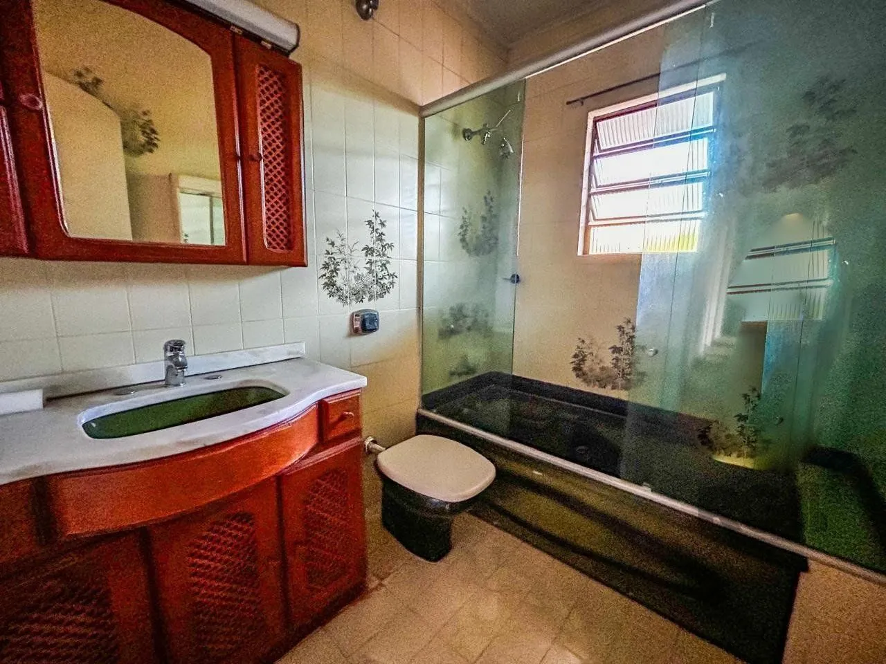 Imagem Casa de 3 Quartos, 1 suíte, garagem fechada, churrasqueira, na Cavalhada Poa/RS