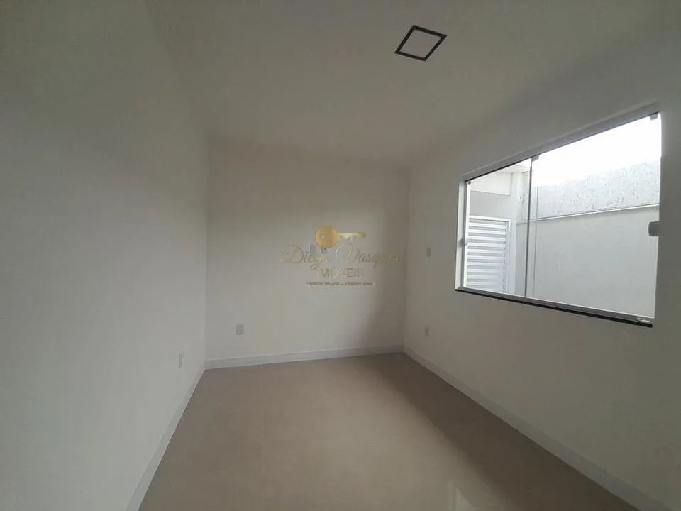 Imagem Casa para Venda em Guapimirim / RJ no bairro Cotia