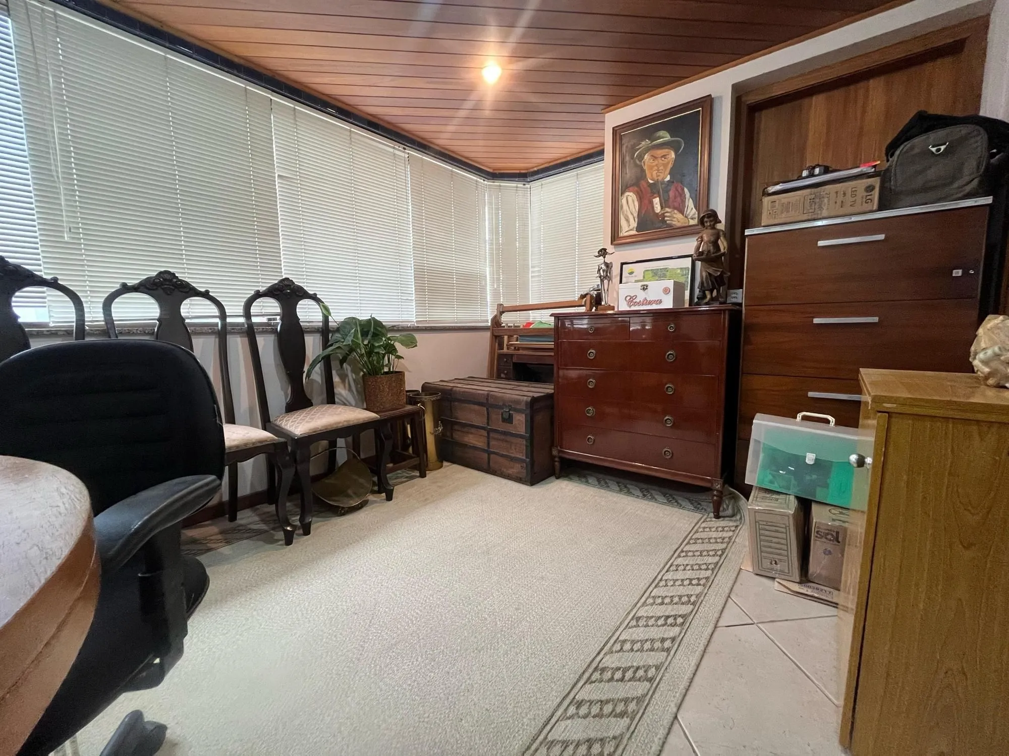 Imagem Apartamento 3 quartos, suíte, sacada, lareira, churrasqueira, 2 vagas de garagem