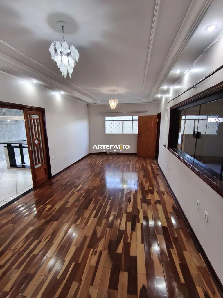Foto do imóvel Casa à venda em Franca, Jardim Barão, com 3 quartos, 237m2 em Rua Nazira Nassif Pacca