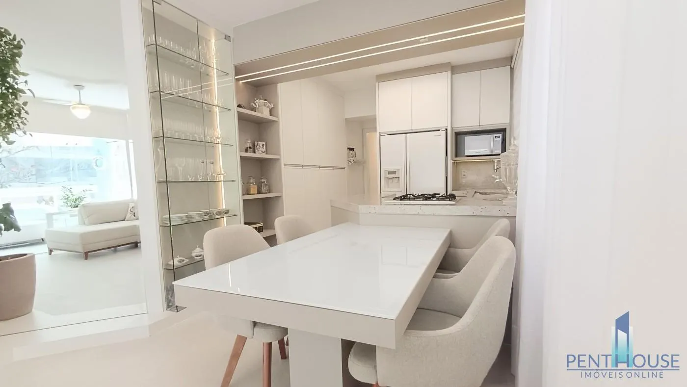Imagem Apartamento Zona Central para Venda em Balneário Camboriú, CENTRO, 3 dormitórios, 2 suítes, 3 banheiros, 1 vaga