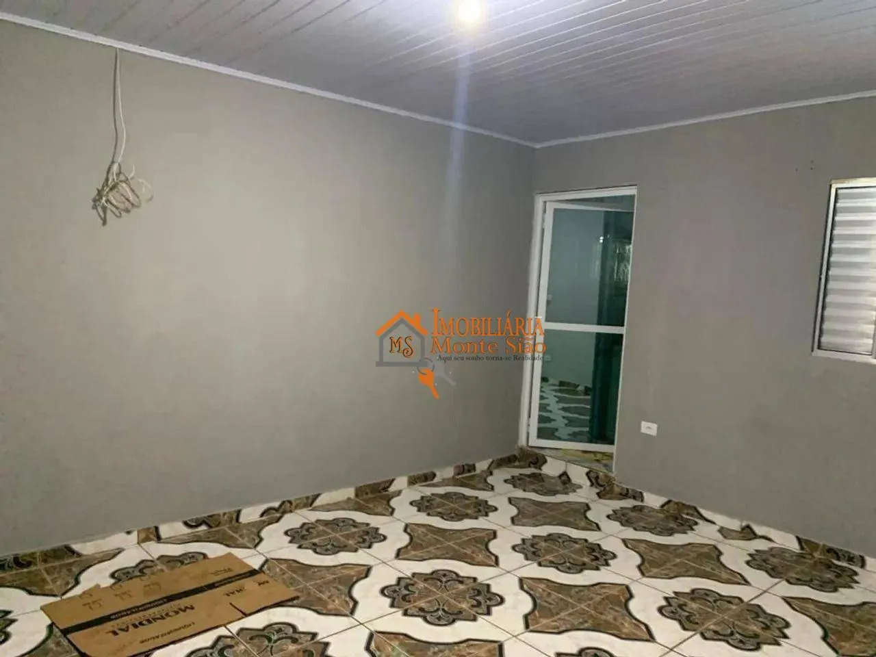 Imagem Sobrado com 2 dormitórios à venda, 300 m² por R$ 319.000,00 - Parque Primavera - Guarulhos/SP