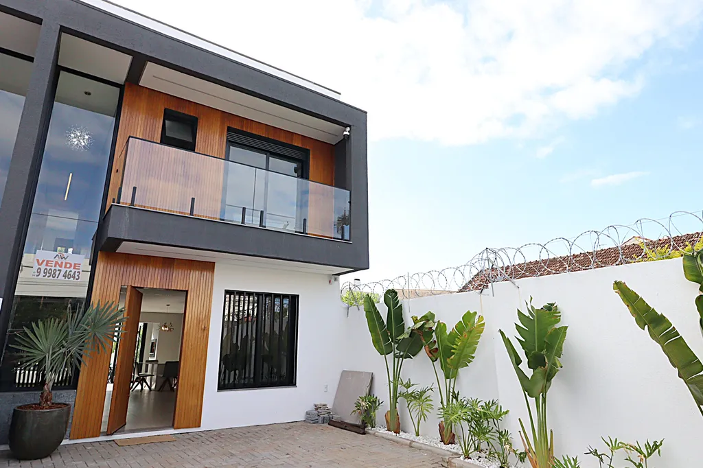 Imagem Casa de Condomínio em São Sebastião