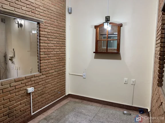 Imagem Ponto Comercial para Locação em Patos de Minas - 3 Salas, Ideal para Comércio