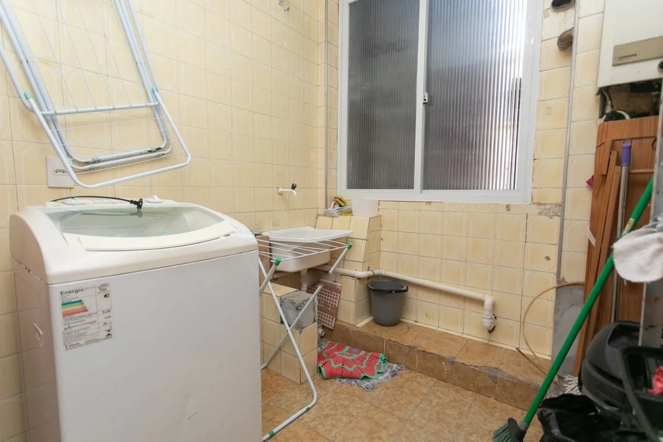 Imagem Vende-se apartamento com 3 quartos(1 suíte), 95m², sacada e 1 vaga - Bela Vista