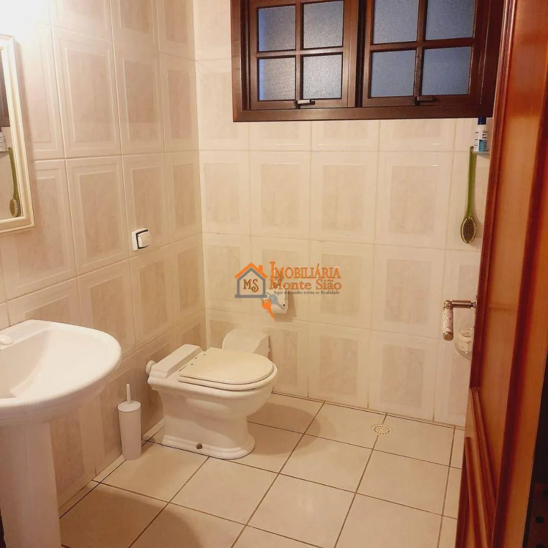 Imagem Sobrado com 3 dormitórios à venda, 450 m² por R$ 1.700.000,00 - Jardim Maia - Guarulhos/SP