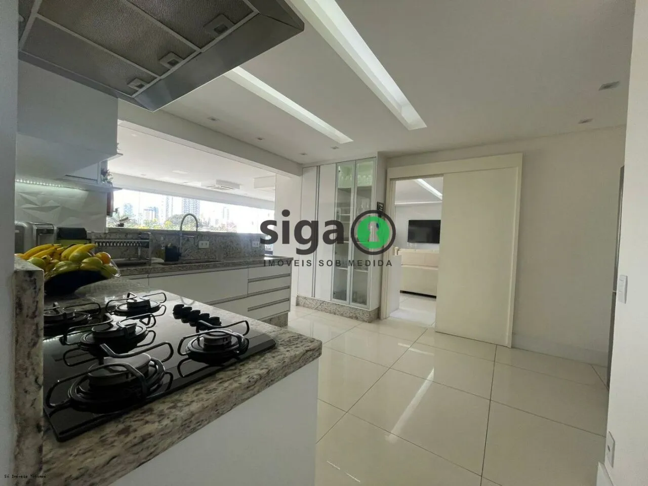 Imagem Luxo e Conforto no Tatuapé: 163m² Mobiliado, 4 Dorms (2 Suítes) e Lazer de Clube