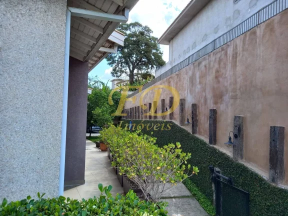Imagem casa de Alto Padrão no Condomínio Parque das Graças I em Atibaia