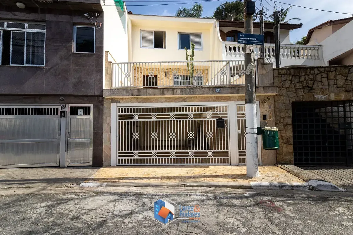 Foto do imóvel Sobrado para venda em Freguesia do Ó com 3 quartos, sendo 1 suíte, 201m² em Rua Leandro Bassano