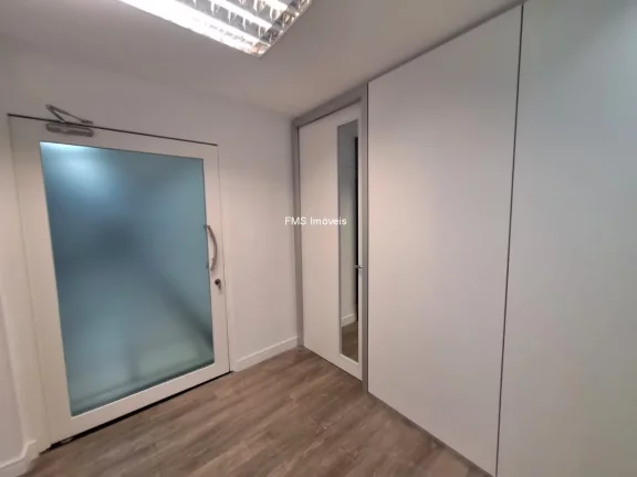 Imagem Conjunto Comercial na Vila Olímpia