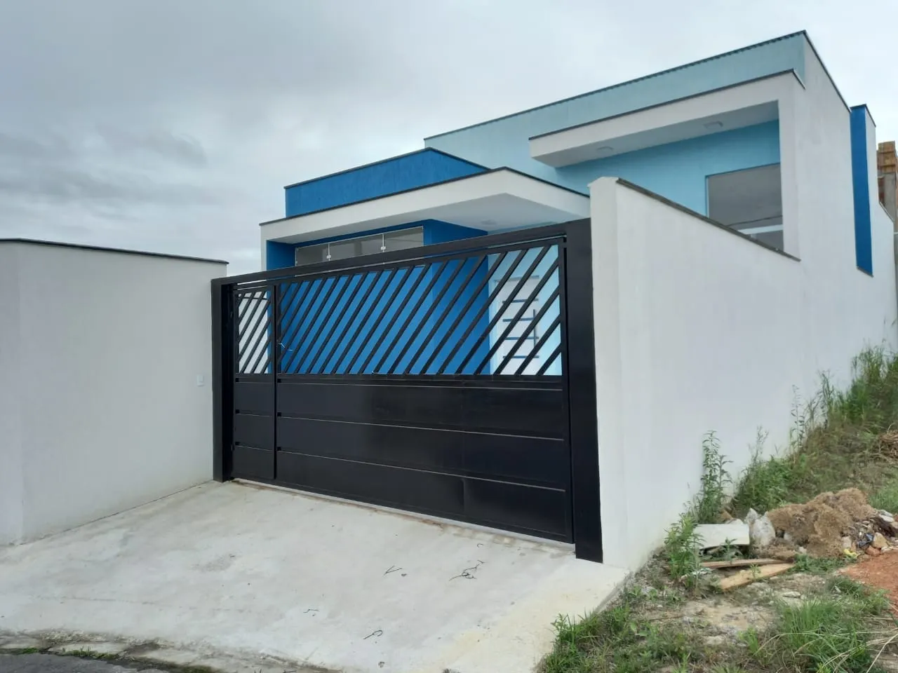 Foto do imóvel Casa à venda 3 Quartos, 1 Suite, 2 Vagas, 90M², Res. Santa Clara, Pindamonhangaba - SP