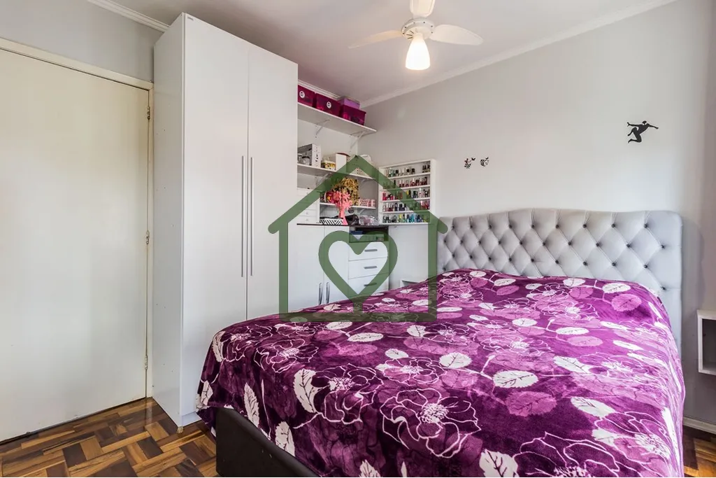 Imagem Descubra um excelente apartamento à venda no coração do Jardim Lindóia, Porto Alegre. Este imóv...
