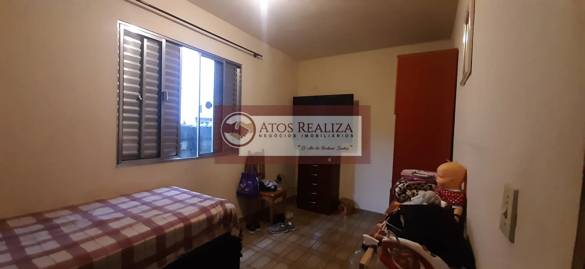 Imagem Sobrado de 140m² com 3 dormitórios e 2 banheiros à venda em Jardim Beatriz - São Paulo por R$450.000