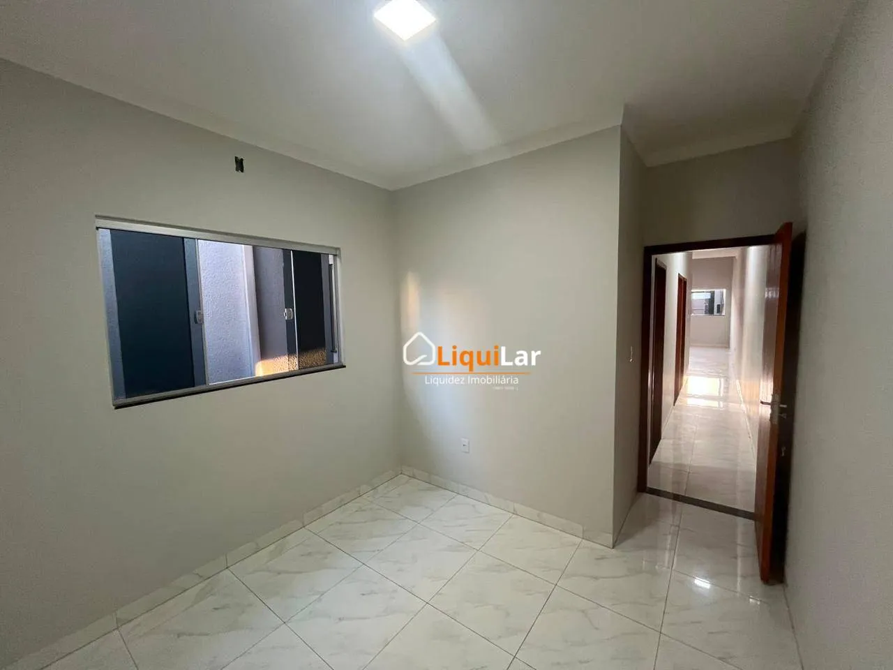 Imagem Casa Moderna com Pé Direito Duplo - Figueiras do Parque (Região São Conrado)