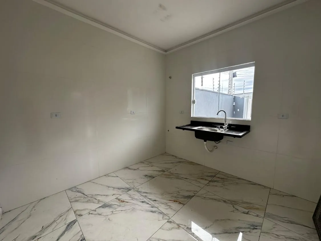 Imagem INCRIVEL CASA COM PISCINA A VENDA NA NOVA ITANHAÉM