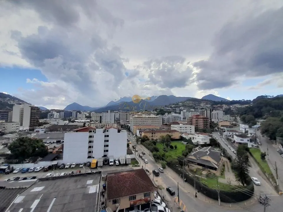 Imagem Apartamento para Venda em Teresópolis / RJ no bairro Várzea