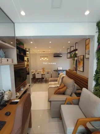 Foto do imóvel Apartamento à venda na Vila Dom Pedro I com 1 quarto, 1 banheiro, 1 vaga, 45m² de área.