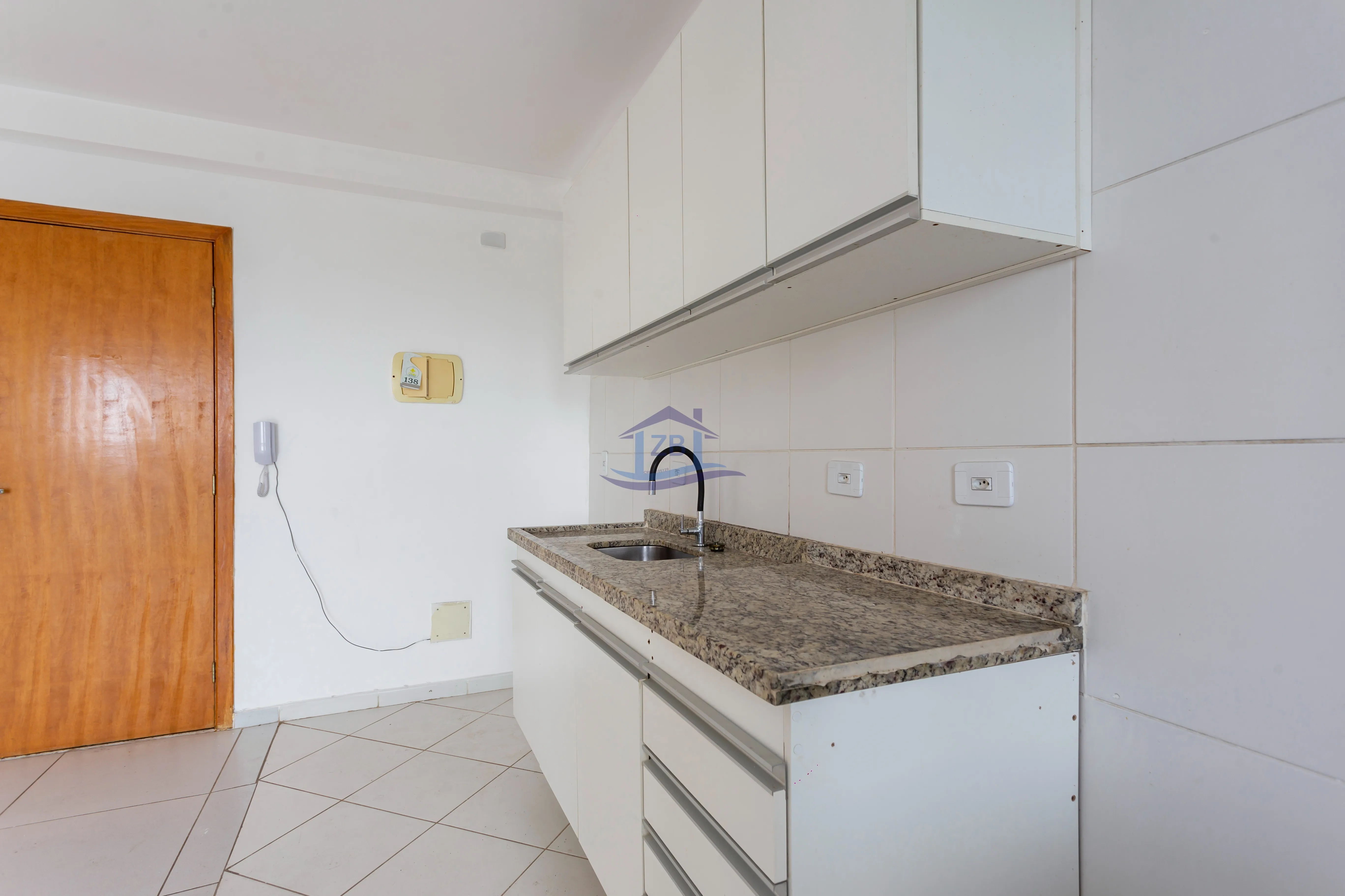 Imagem Apartamento na Granja Viana 2 quartos 1 suíte e 2 vagas.