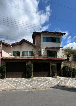 Foto do imóvel Sobrado com 3 dormitórios à venda por R$ 1.200.000,00 - Chacara Arantes - Mairiporã/SP