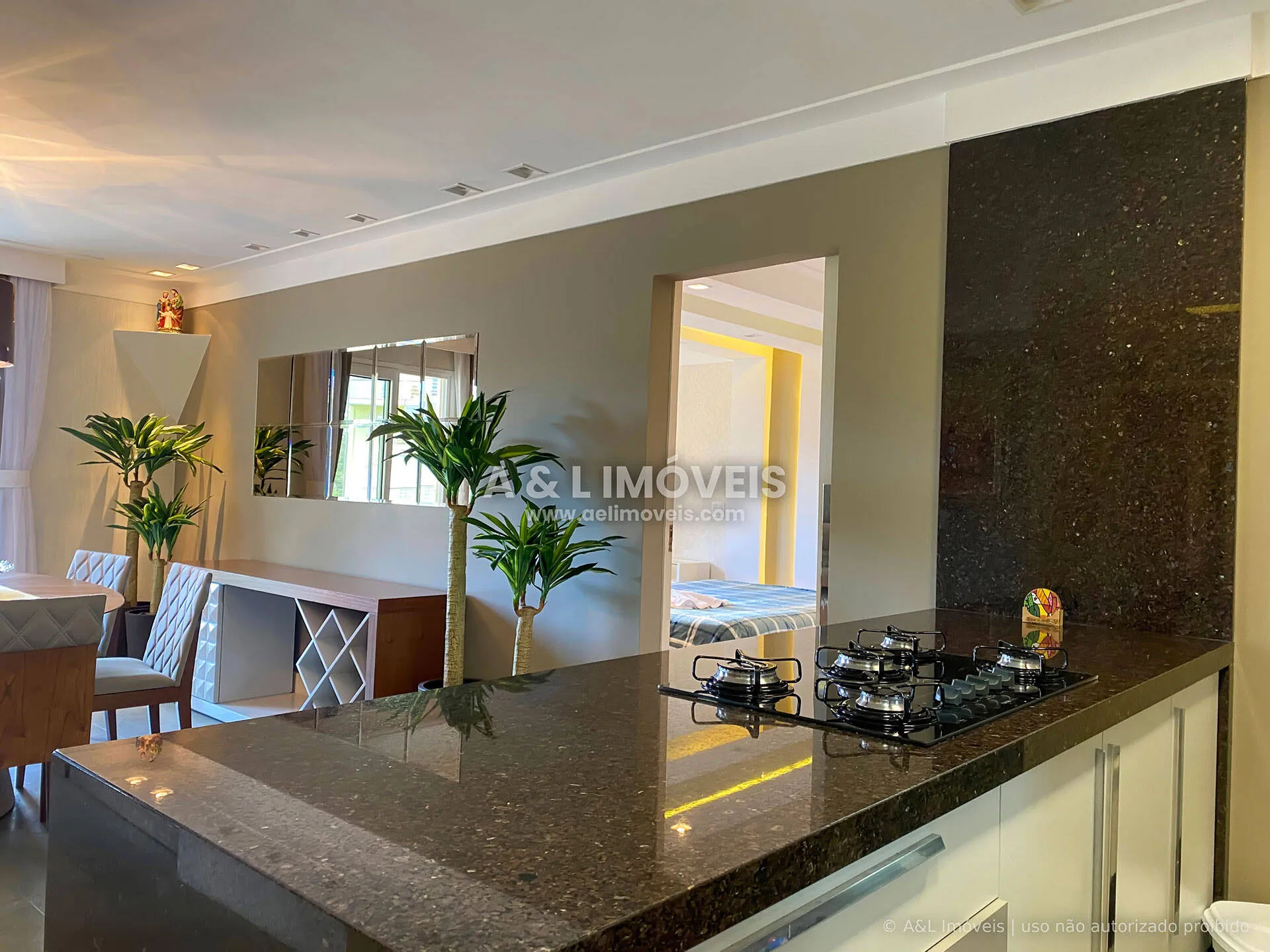 Imagem Apartamento à venda no Morro do Elefante com 3 dormitórios