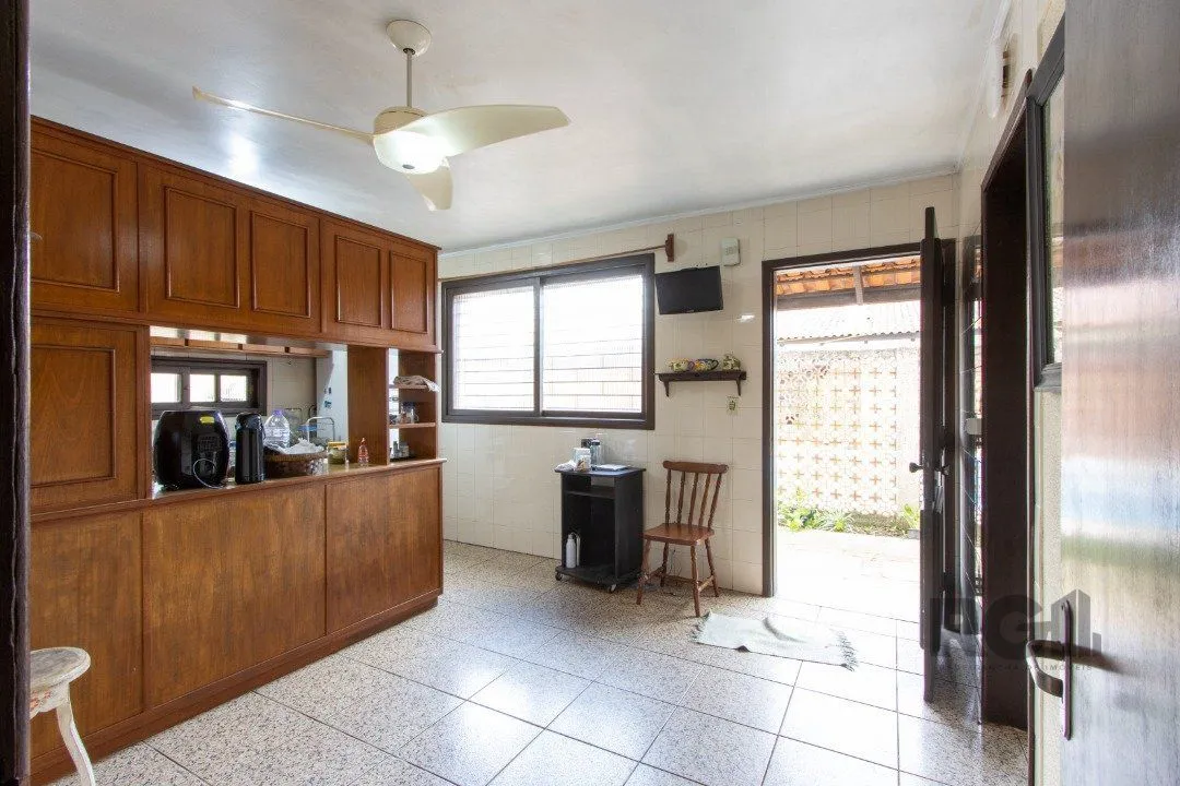 Imagem Casa para Venda - 200m², 3 dormitórios, sendo 1 suites, 3 vagas - Jardim Verde
