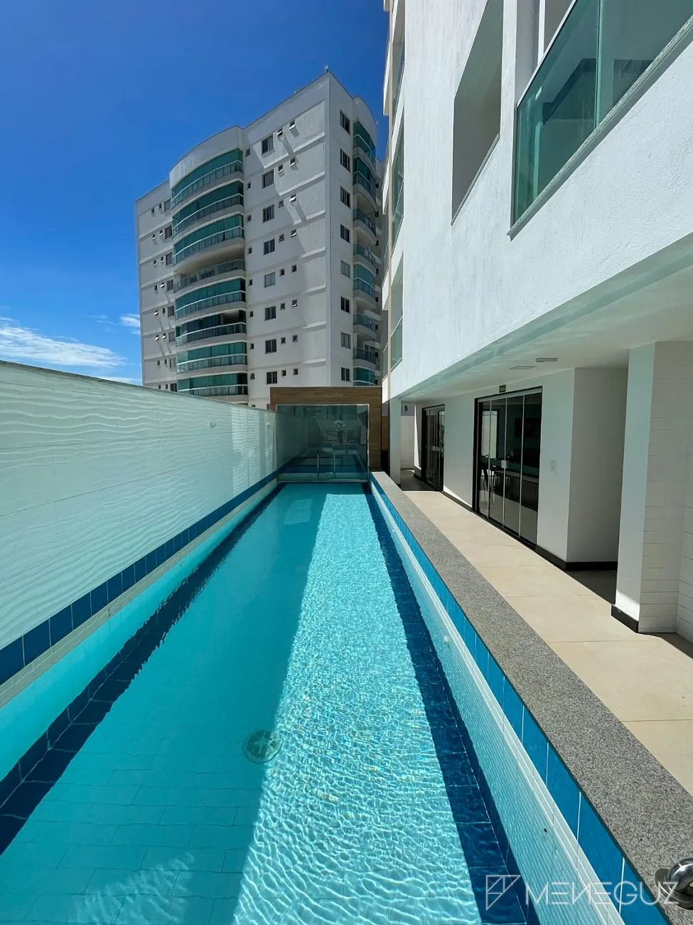 Imagem Cobertura 4 quartos a uma quadra do mar