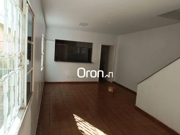 Imagem Sobrado à venda, 200 m² por R$ 600.000,00 - Parque Anhangüera - Goiânia/GO