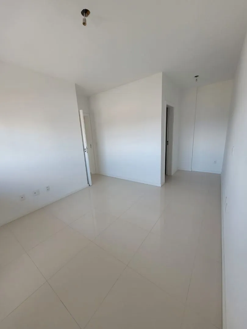 Imagem Apartamento Garden com Hidromassagem | 3 Dormitórios | 2 Vagas + Hobby Box | Estreito - Florianópolis