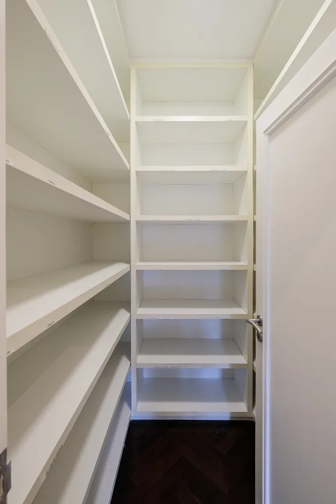 Imagem Imperdível apartamento à venda em São Paulo-SP, no Jardim Guedala: 2 quartos, 2 suítes, 4 banheiros, 4 vagas na CONDOMÍNIO PLACE DES VOSGES!