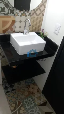 Imagem Sobrado à Venda no Condomínio Villa D´este em Cotia