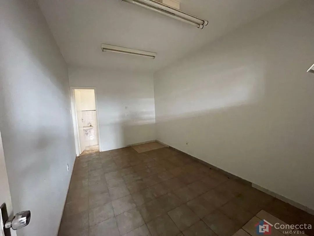 Sala Comercial para locação, Centro, Patos de Minas - SA0025.
