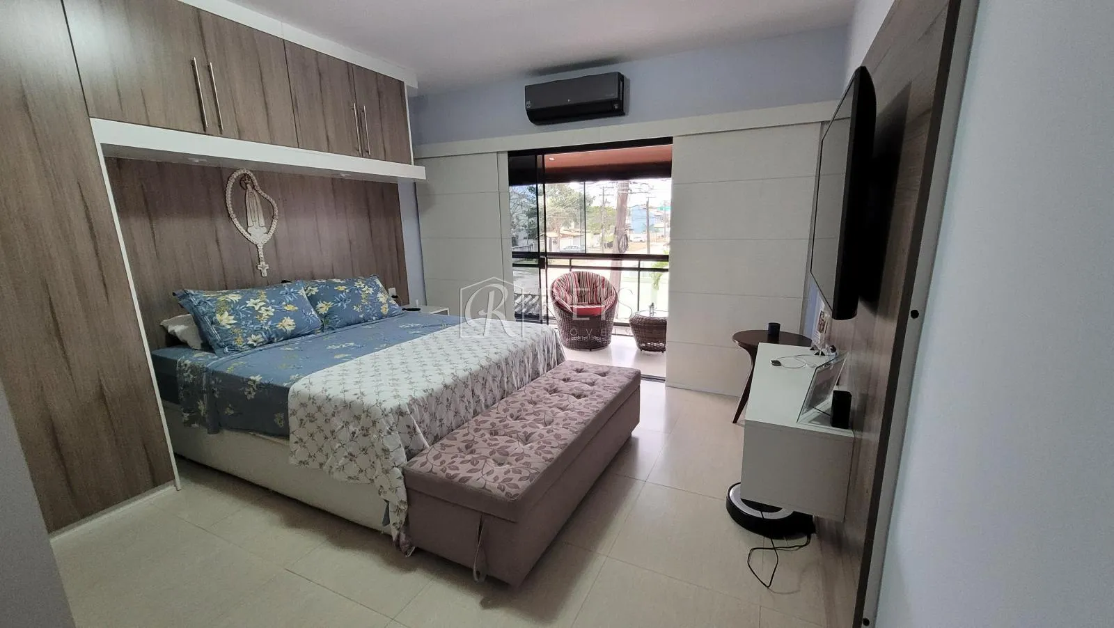 Imagem Casa para Venda em Rio das Ostras, Jardim Bela Vista, 3 dormitórios, 2 suítes, 3 banheiros, 3 vagas