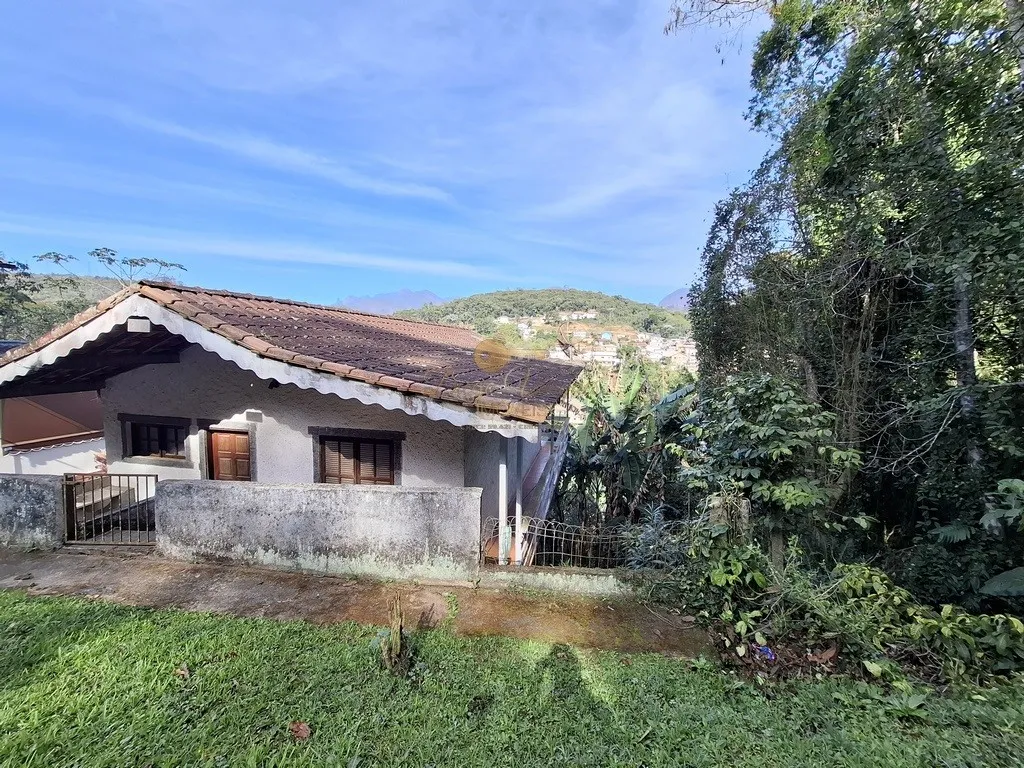 Imagem Casa para Venda em Teresópolis / RJ no bairro Cascata do Imbuí