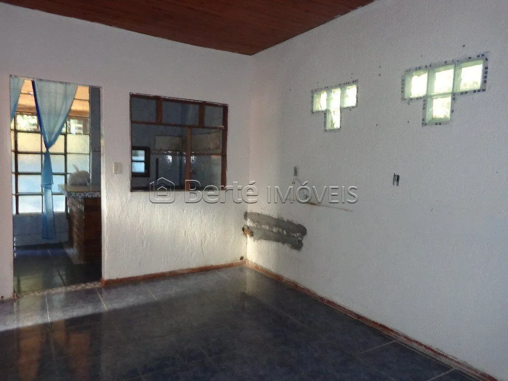 Imagem Casa para Venda - 101.25m², 4 dormitórios, 1 vaga - Campo Novo