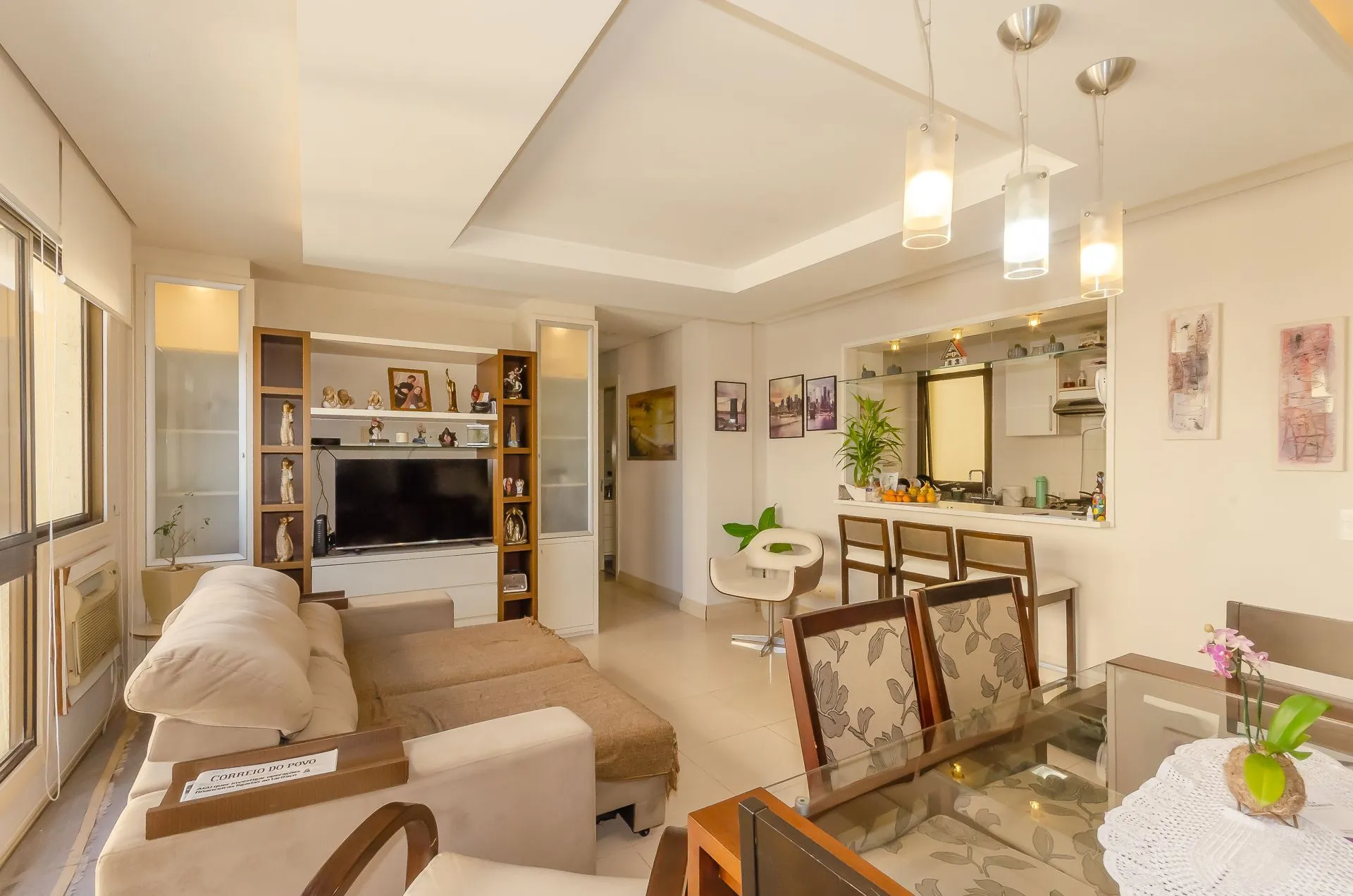 Imagem Santa Barbára Apartamento mobiliado de 3 dormitórios no bairro Passo da Areia