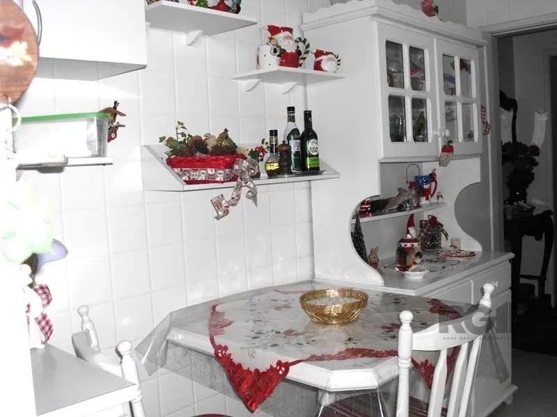 Imagem Casa sobrado no bairro Higienópolis de 3 dormitórios e 2 vagas