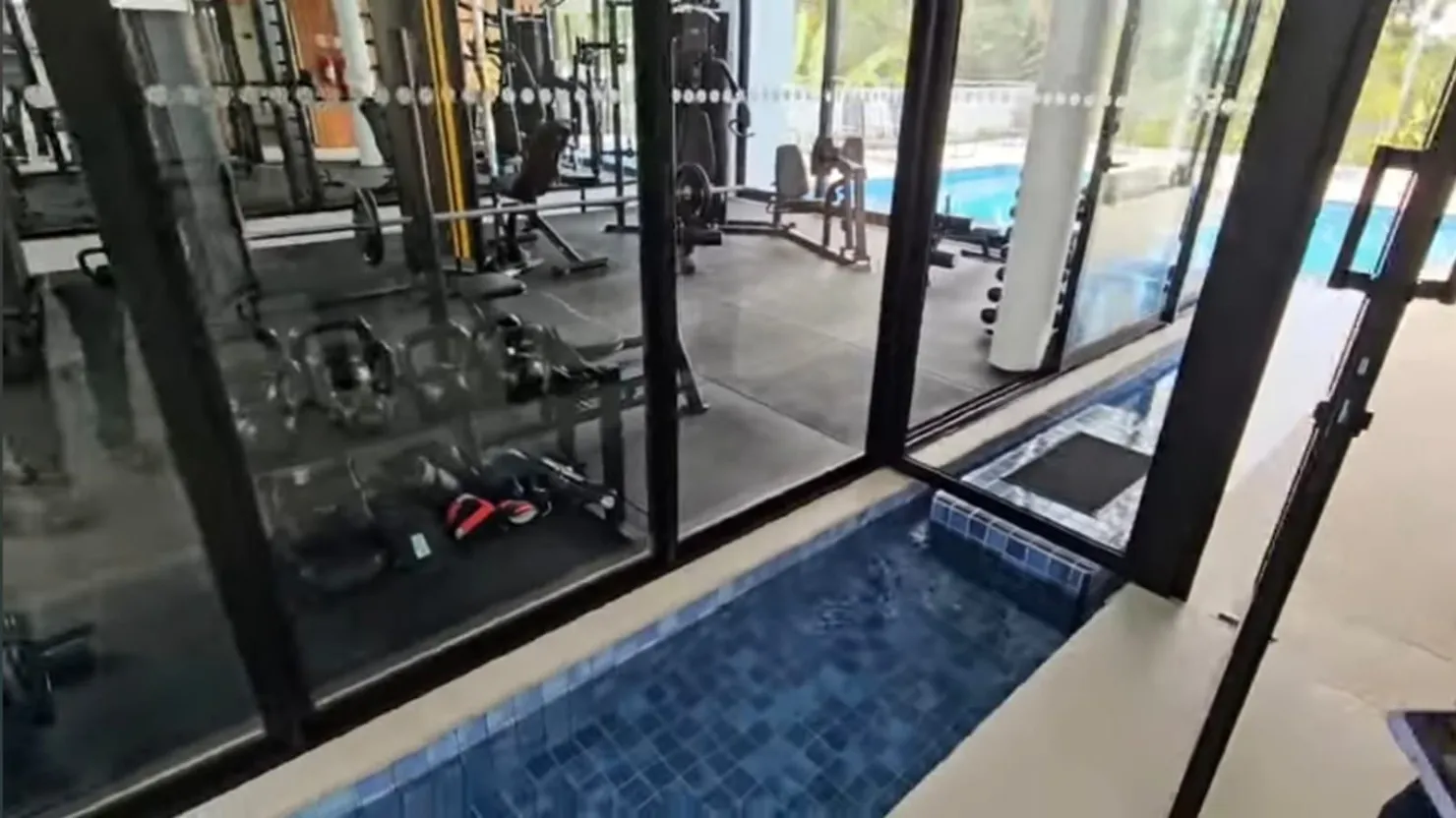 Imagem Casa em Condomínio com 2 Suítes Planejada e Mobiliada, com Lazer Completo e Localização Privilegiada no Itaguá
