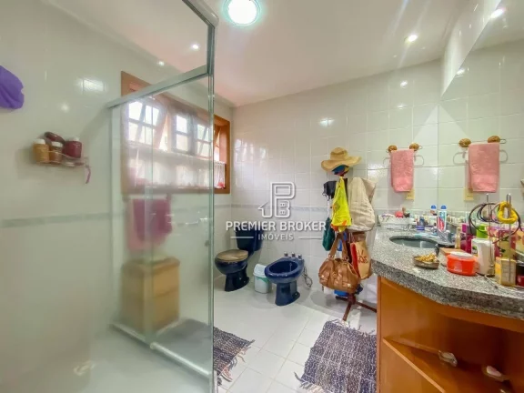 Imagem Casa à venda, 200 m² por R$ 750.000,00 - Quebra Frascos - Teresópolis/RJ
