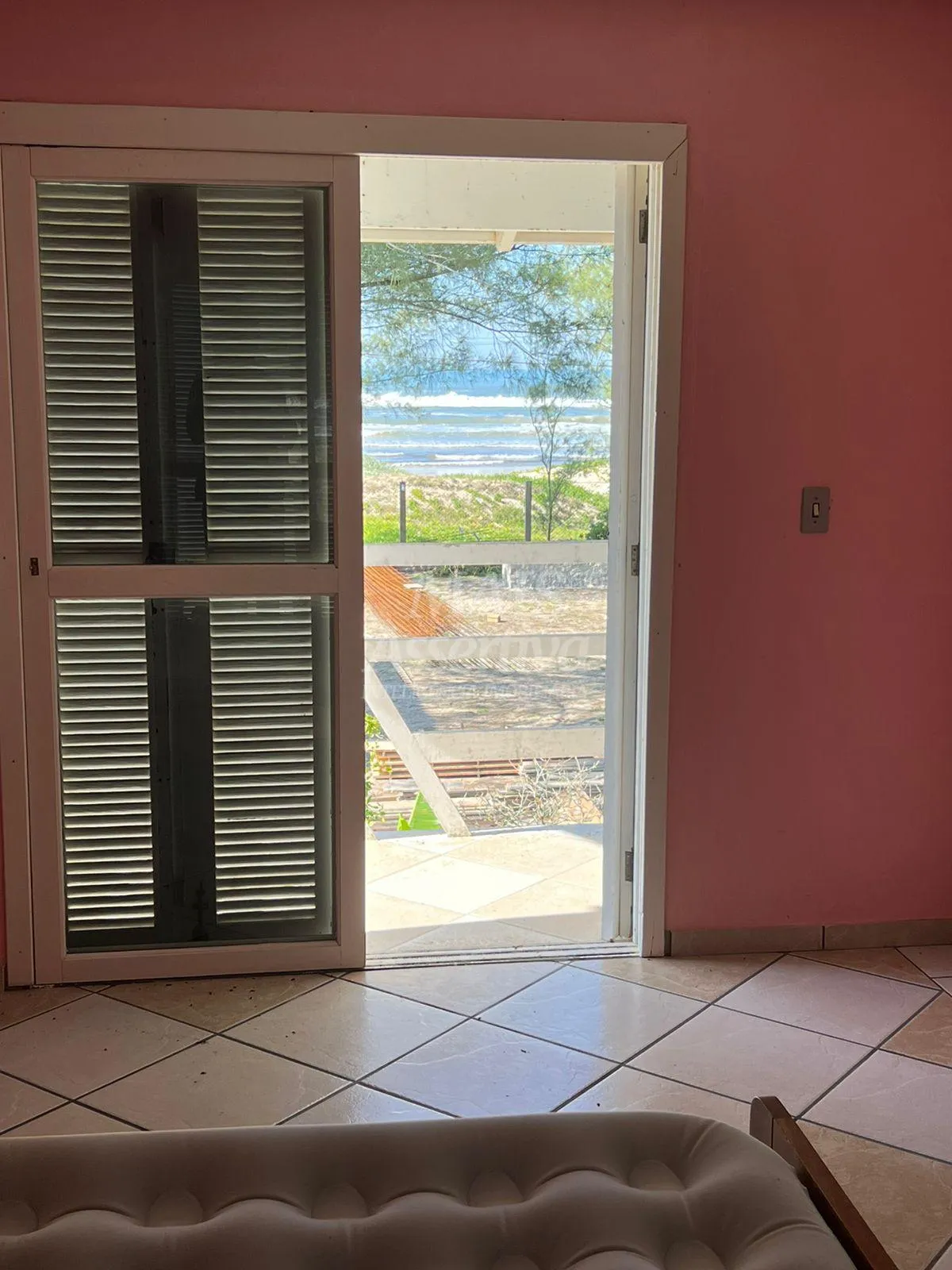 Imagem SOBRADO PARA VENDA EM CAPÃO DA CANOA