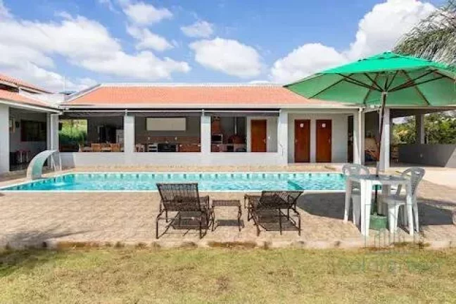 Imagem Chácara com 3 dormitórios à venda, 5722 m² por R$1.600.000,00 - Atibaia/SP