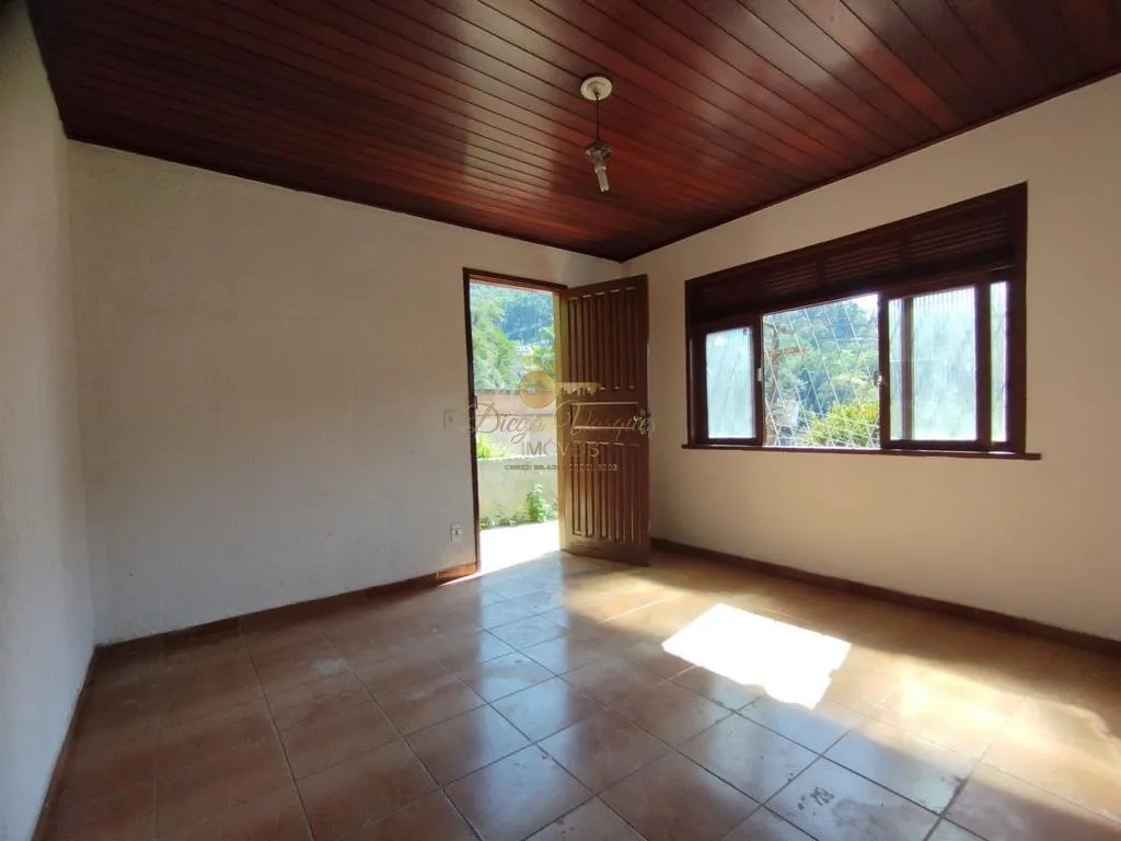 Imagem Casa para Venda em Teresópolis / RJ no bairro Granja Florestal