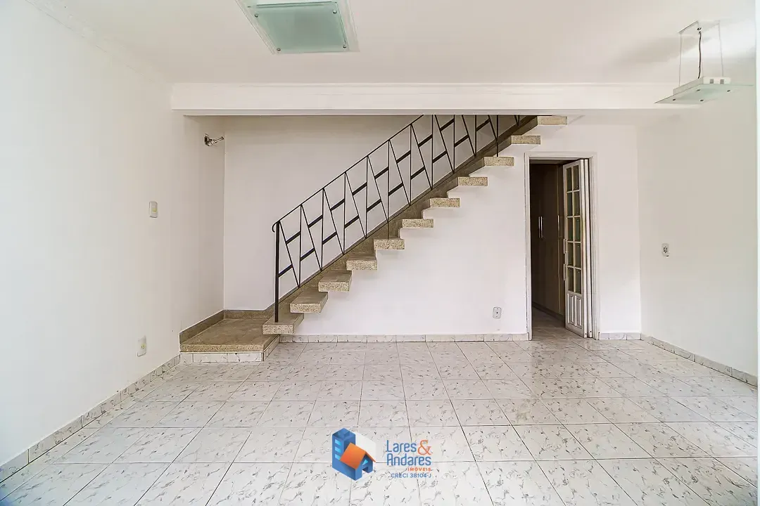 Imagem Casa para venda em Lapa com 2 quartos, 93m²