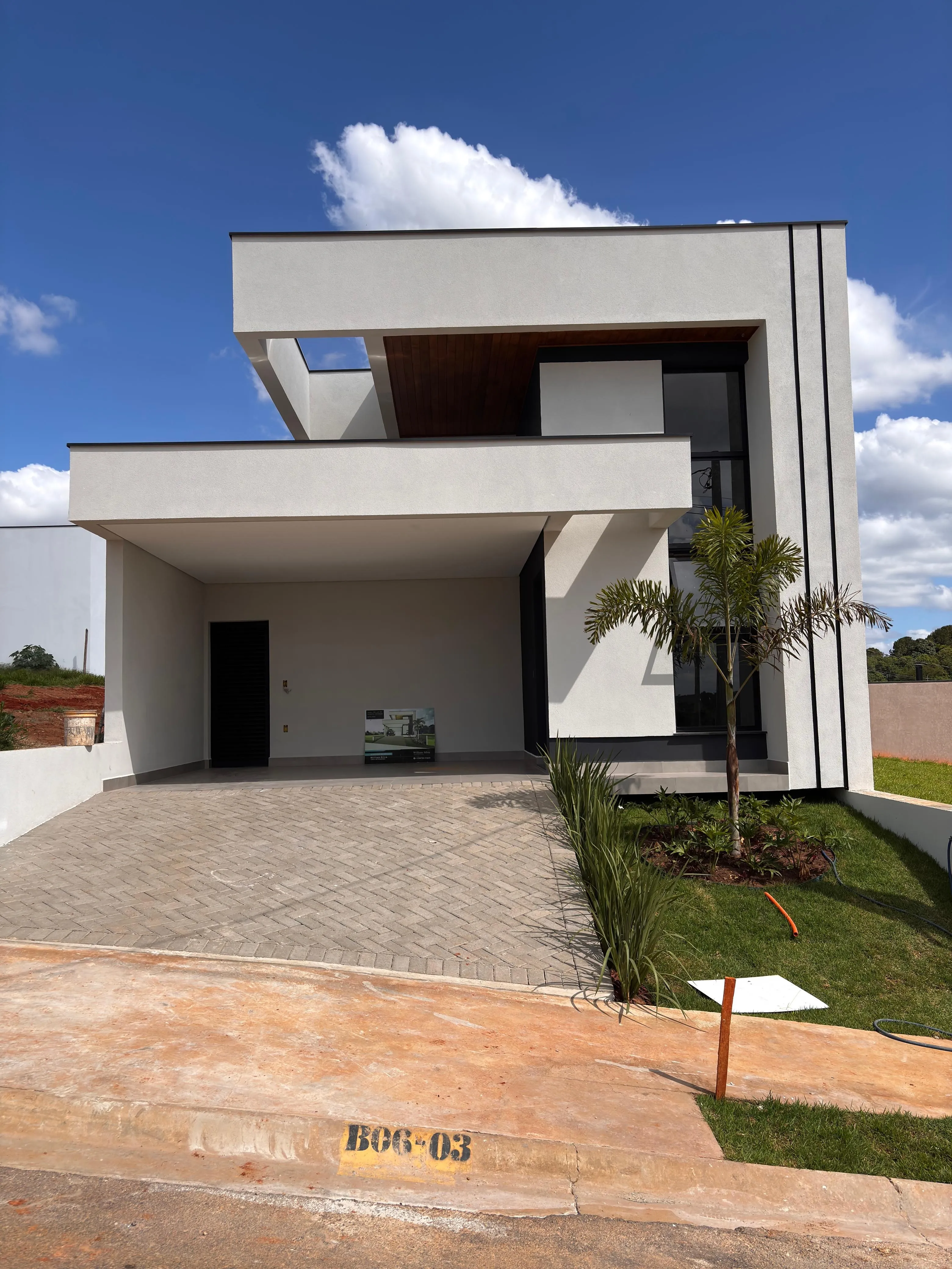 Imagem Linda Casa 2 dormitórios à Venda no Residencial Reserva Ipanema: Conforto e Praticidade