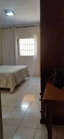 Imagem Casa para Locação 4 Quartos, 1 Suite, 4 Vagas, 350M², Parque São Cristóvão, Taubaté - SP