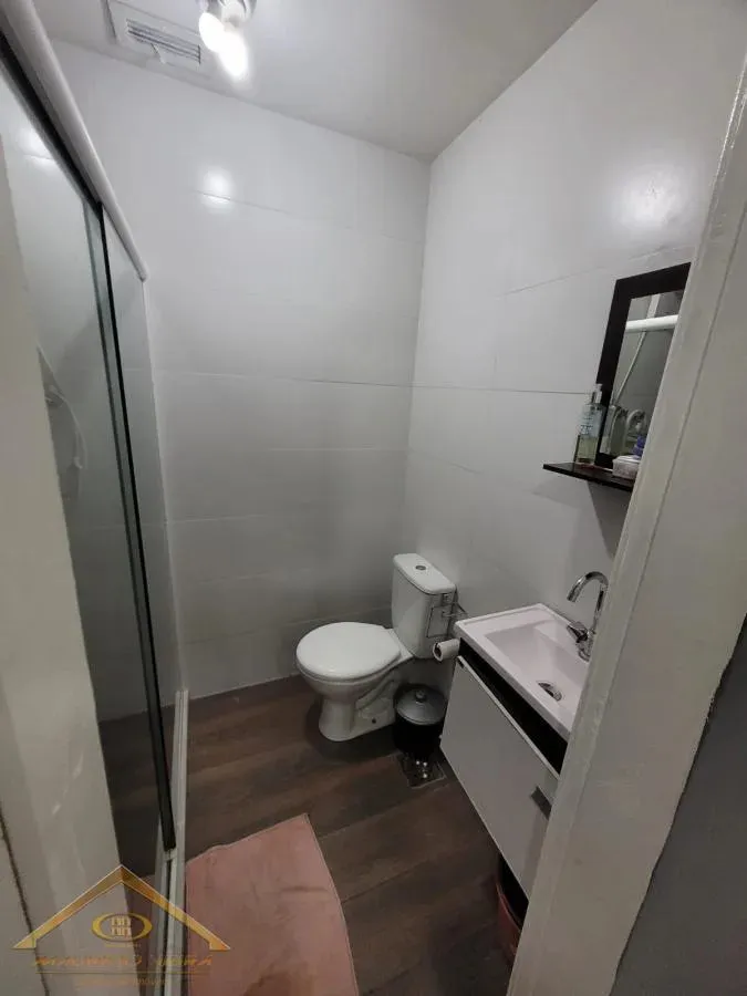 Imagem Flat para Venda em Rio de Janeiro / RJ no bairro Tauá