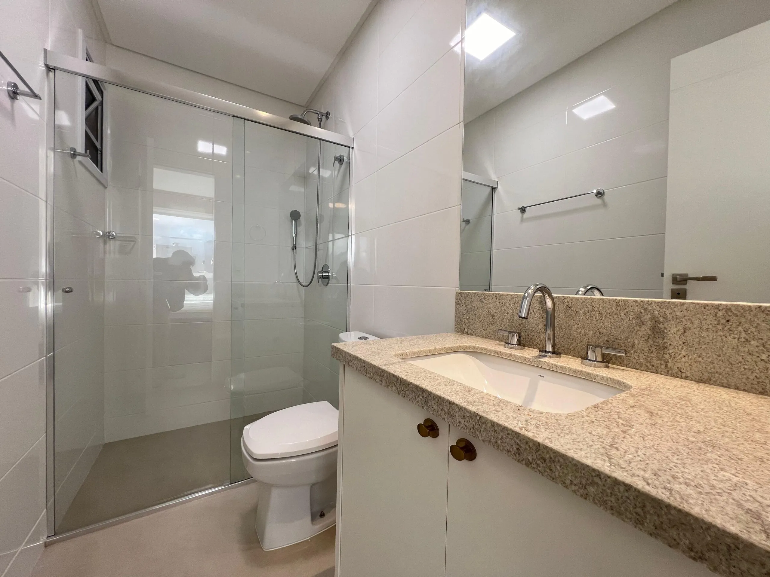 Imagem Apartamento com vista para o mar à venda com 138.38m2 por R$ 3.490.000,00