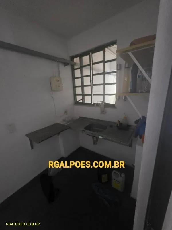 Imagem Galpão para Locação em DUQUE DE CAXIAS, Jardim Gramacho, 2 banheiros