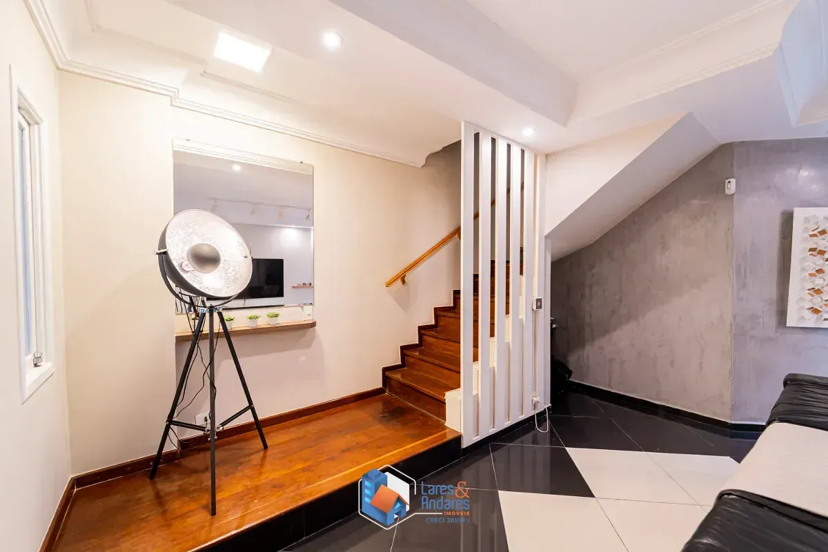 Imagem Casa para venda em Chácara Santo Antônio (Zona Sul) com 2 quartos, sendo 1 suíte, 140m²